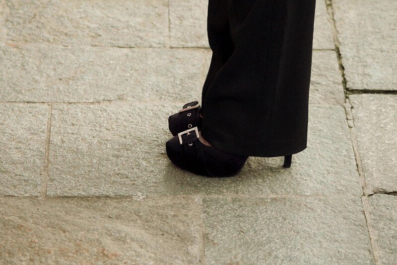 Fashion blogger Aurora Berill wearing Extyn buckle detail heels